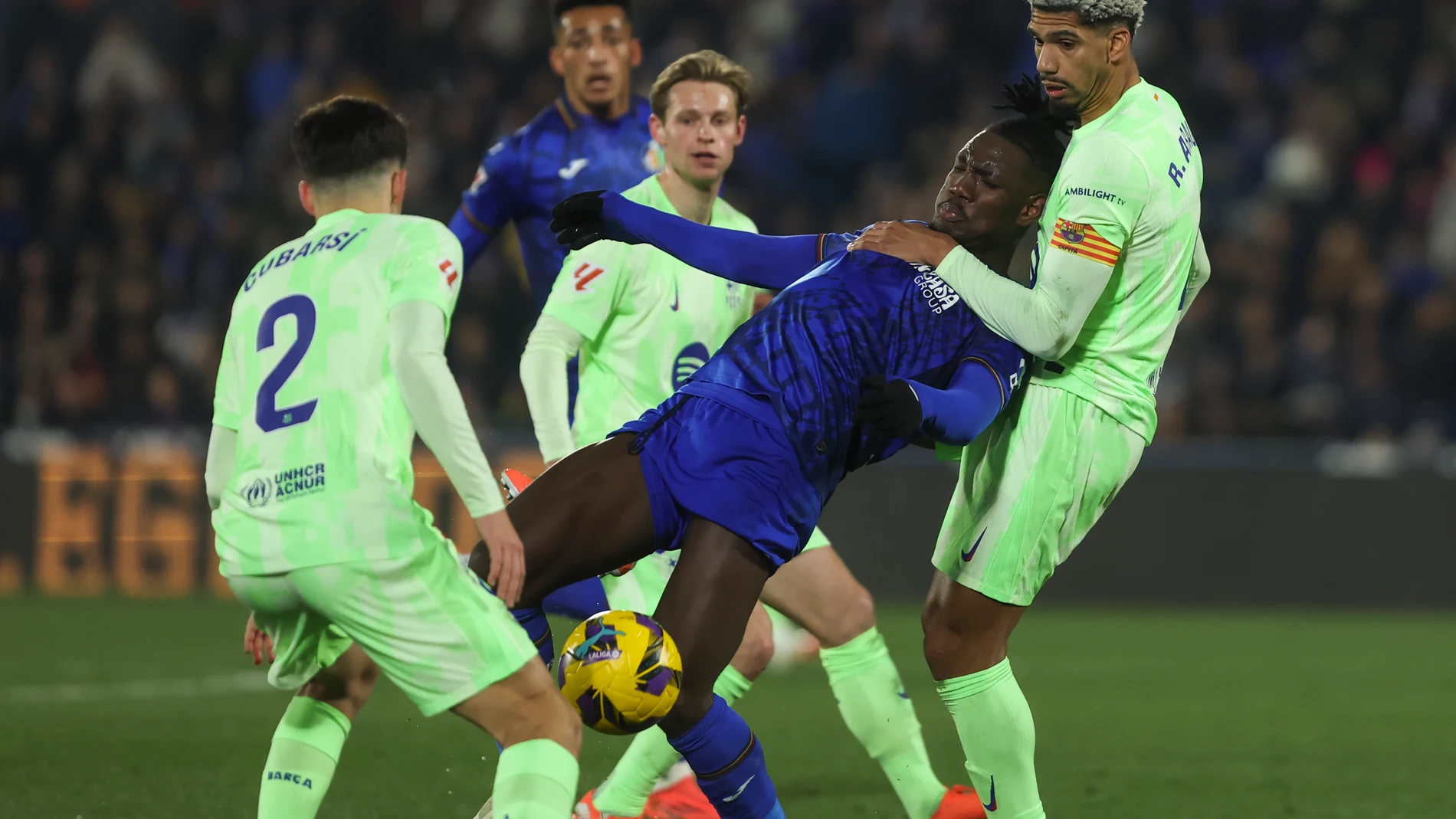 El Getafe vuelve a frenar al Barcelona (1-1)