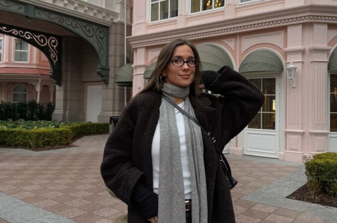 María Pombo en Disneyland Paris.