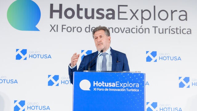 Amancio López Inauguracioìn Hotusa Explora 2025