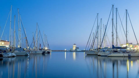 Vista de la puesta de sol desde el Puerto Deportivo de Almerimar