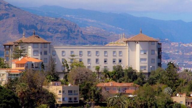 Este lujoso hotel de Tenerife se prepara para reabrir sus puertas