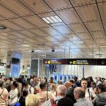 La Guardia Civil detiene a 175 persona por lo que hacían en el aeropuerto Tenerife Sur