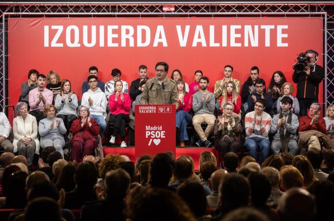 MADRID.-Sánchez, Zapatero, Bolaños e Illa impulsarán a Óscar López en el Congreso donde se presentará como antítesis de Ayuso