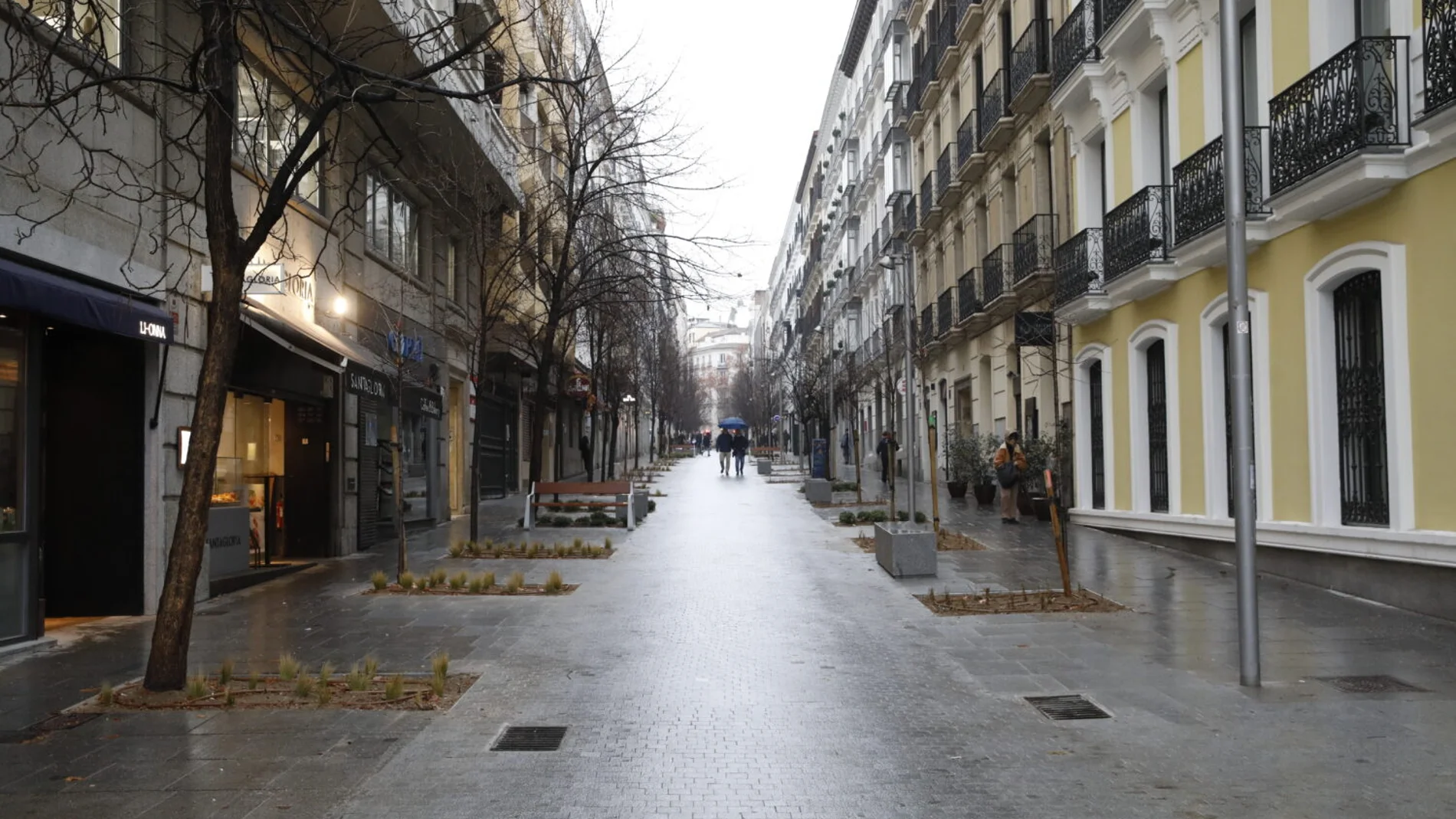Aspecto que presentaba esta mañana la calle Recoletos
