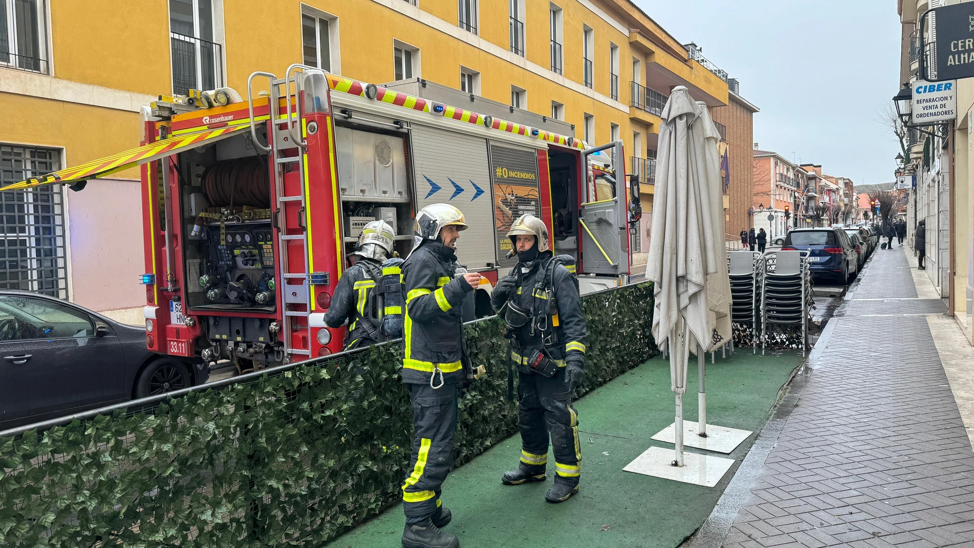 La explosión de una freidora provoca un incendio en un restaurante de Aranjuez, que deja un intoxicado REMITIDA / HANDOUT por EMERGENCIAS COMUNIDAD DE MADRID Fotografía remitida a medios de comunicación exclusivamente para ilustrar la noticia a la que hace referencia la imagen, y citando la procedencia de la imagen en la firma 22/01/2025