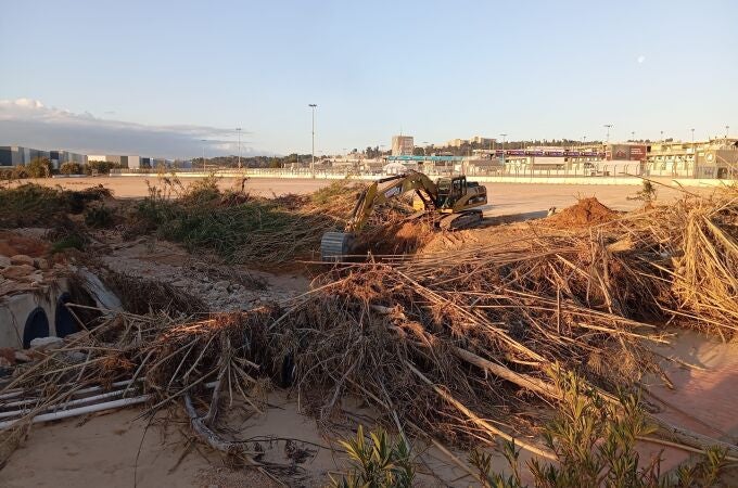 Arrancan las obras de reconstrucción del puente y los accesos al Circuit Ricardo Tormo de Cheste dañados por la dana