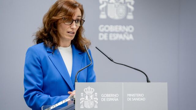 Mónica García resalta el "buen tono" con sindicatos para renovar un Estatuto Marco que "recoja a todas las categorías"