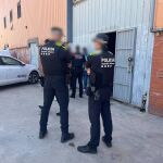 Imagen de un desalojo de "okupas" conflictivos en Badalona