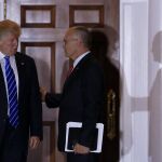 EEUU.- El presidente de EEUU nombra al empresario Andrew Puzder como embajador ante la Unión Europea