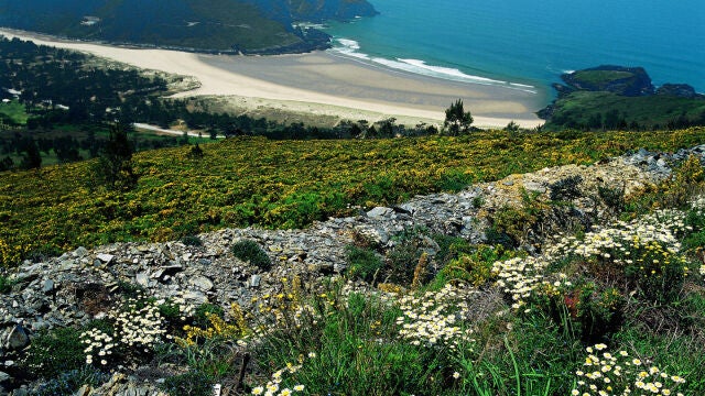 Esta aldea es el último respiro del norte de Galicia