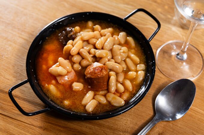 La fabada asturiana, otro remedio contra el frío de estos días.