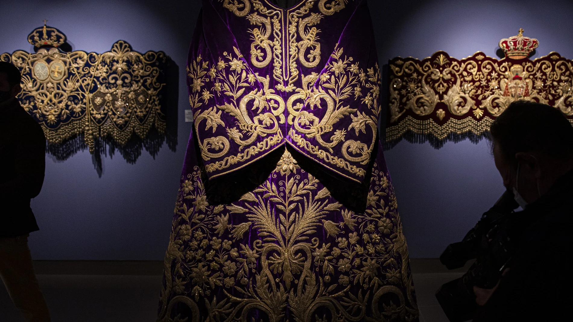 El bordado es uno de los principales exponentes del arte sacro andaluz