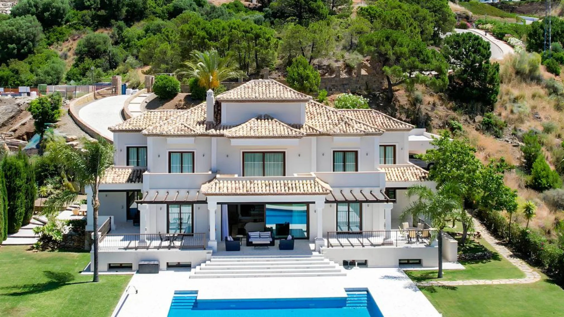 Una propiedad en venta situada en el municipio de Banahavís que se anuncia en la plataforma inmobiliaria LuxuryEstate