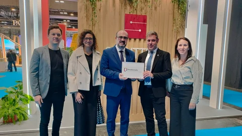 Marco Morala recoge la renovación del distintivo de Destino Turístico Inteligente