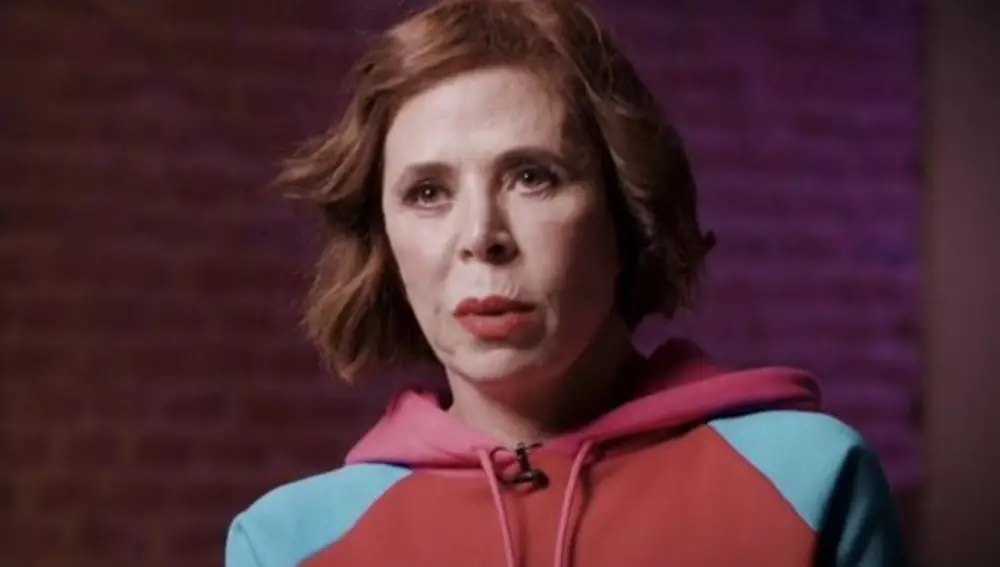 Ágatha Ruiz de la Prada sorprende en "De Viernes" con la amenaza recibida tras su polémica con Lolita: "Me querían quemar la tienda"