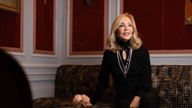 Carmen Lomana 