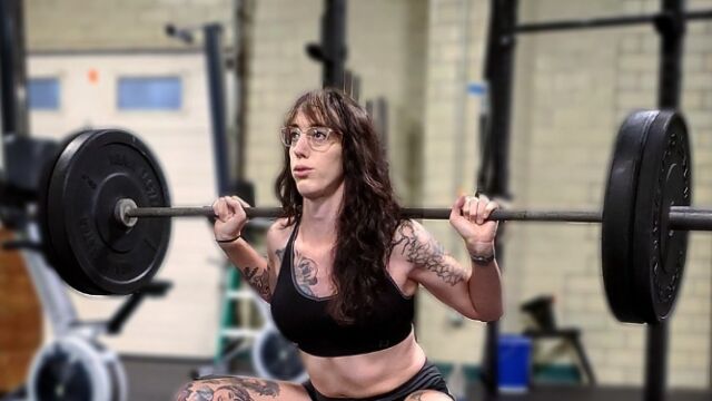 El CrossFit veta a las atletas trans