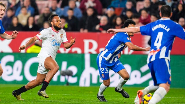 Sevilla FC v RCD Espanyol de Barcelona - LaLiga EA Sports