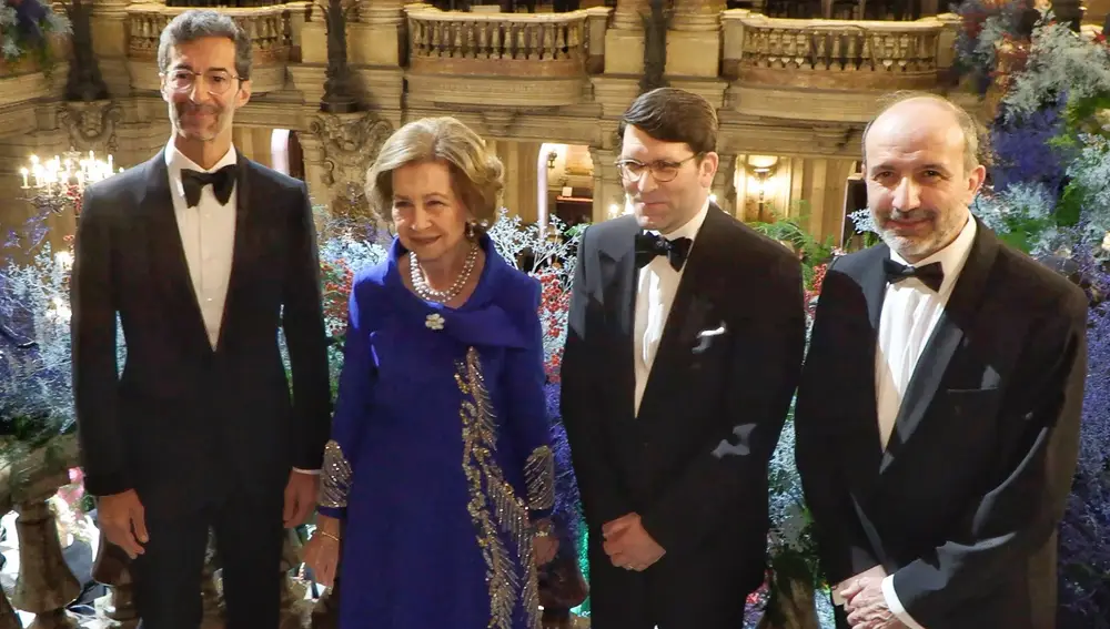 La Reina Sofía en el 150 aniversario de la inauguración del Palacio de Garnier.
