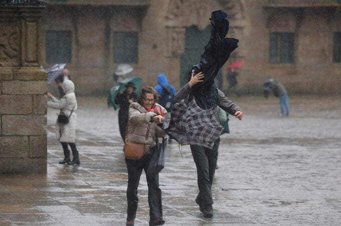 La borrasca Herminia comenzó ayer a azotar Galicia. 