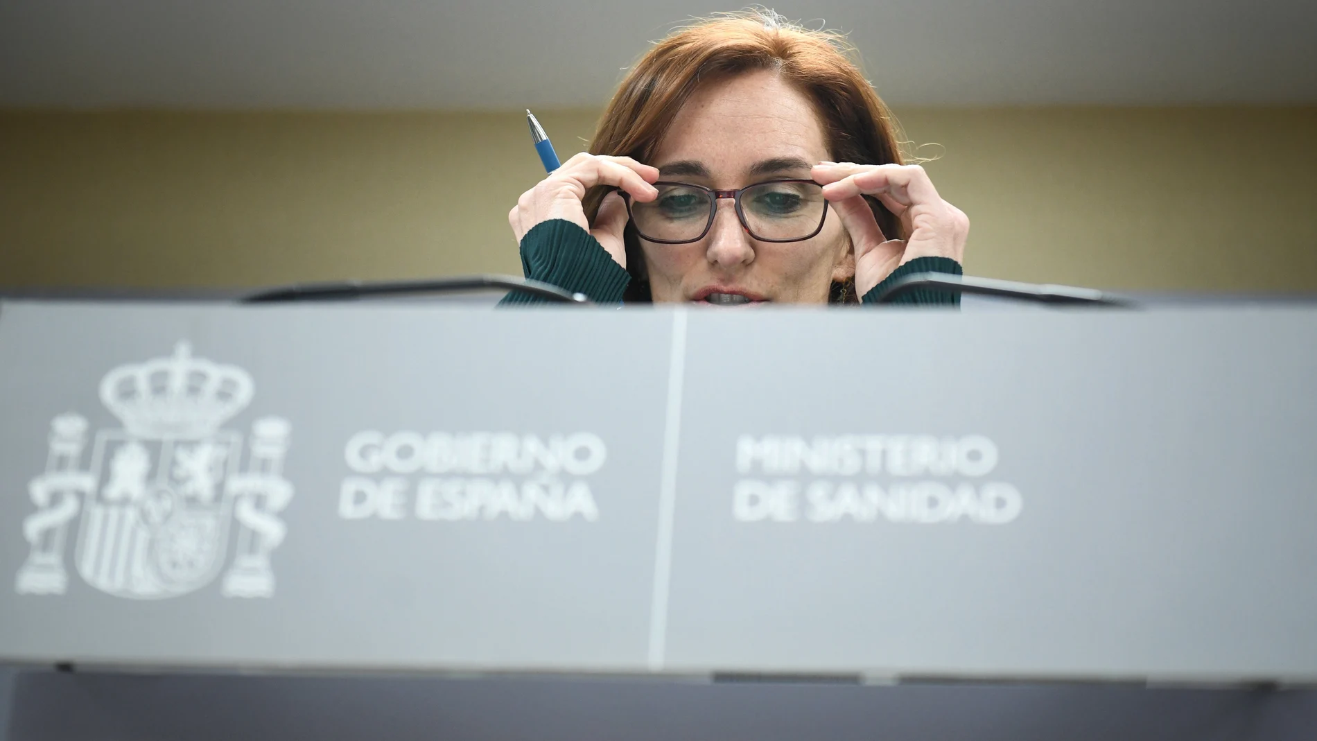 La ministra de Sanidad, Mónica García, durante una rueda de prensa, a 15 de enero de 2025, en Madrid (España).