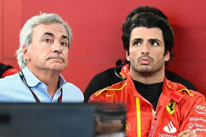 Carlo Sainz junto a su hijo