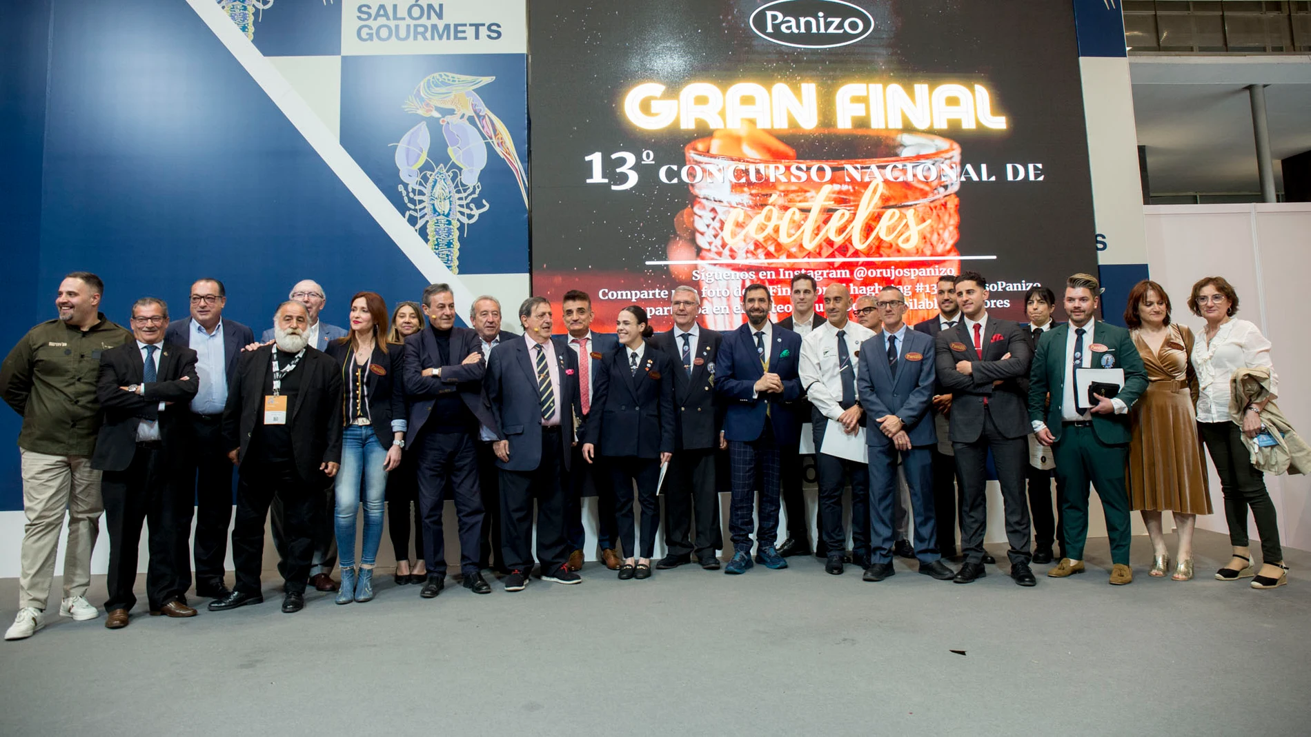 Finalistas y jurado en la anterior edición