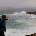 Última hora de la borrasca Herminia, en directo: casi toda España en alerta por vientos huracanados, lluvias intensas y nevadas