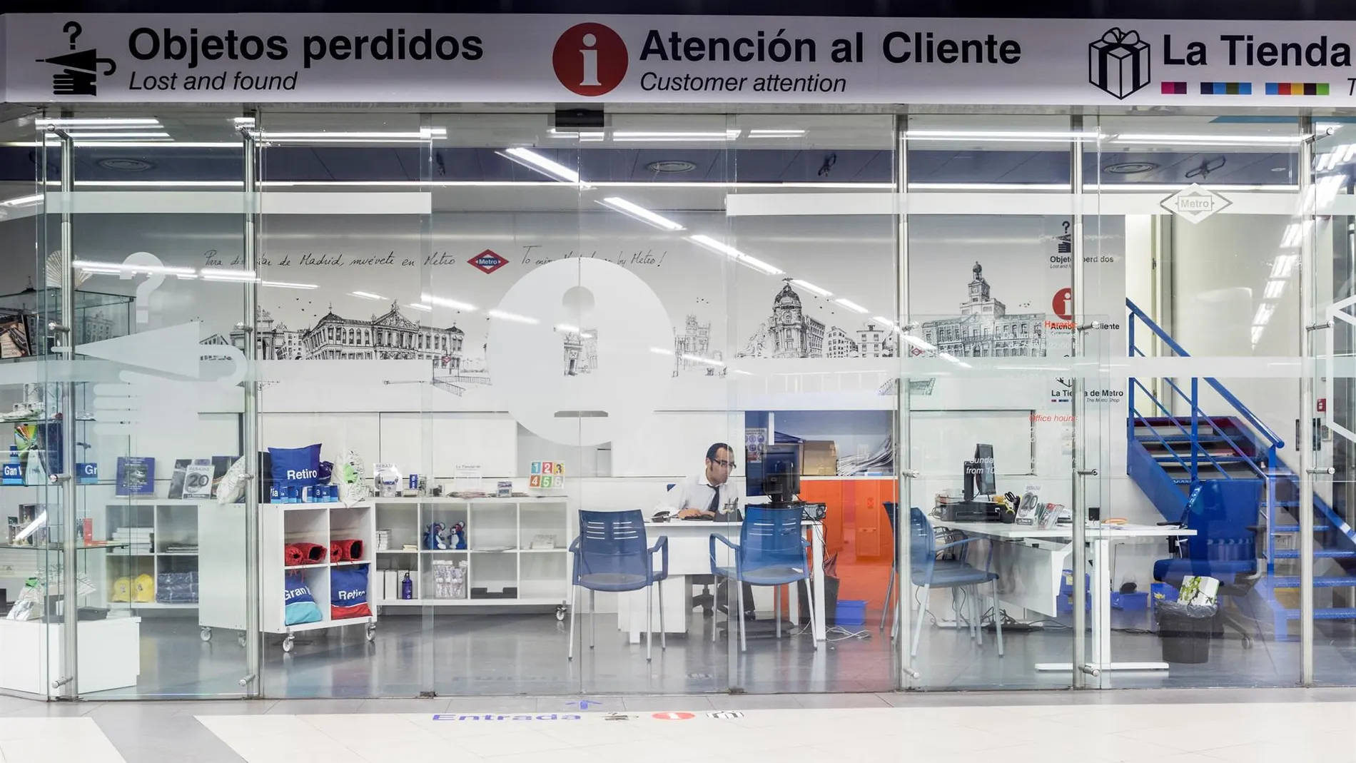 Metro abrirá en Ópera su tercera Oficina de Atención al Cliente y tienda física de sus productos