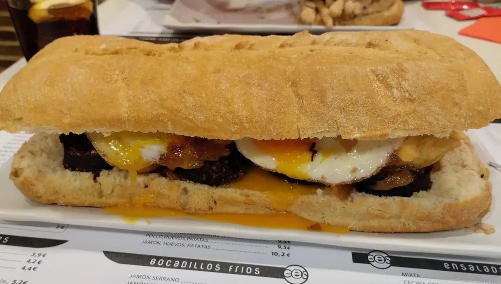 Un bocadillo XXL en el Ges.
