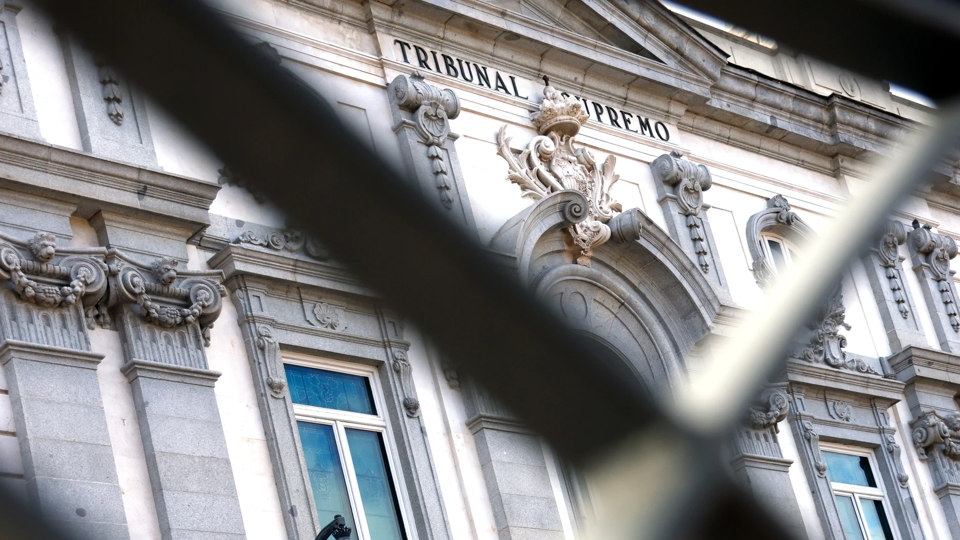 MADRID, 28/01/2025.- Vista del Tribunal Supremo este martes, que ha acordado, por unanimidad, mantener a Álvaro García Ortiz al frente de la Fiscalía General del Estado, al desestimar el recurso de una asociación de fiscales, la APIF, que pedía anular su nombramiento. La Sala de lo Contencioso ha avanzado este martes su decisión de rechazar la pretensión de la Asociación Profesional e Independiente de Fiscales (APIF) y ratificar el nombramiento de García Ortiz como fiscal general del Estado, ...