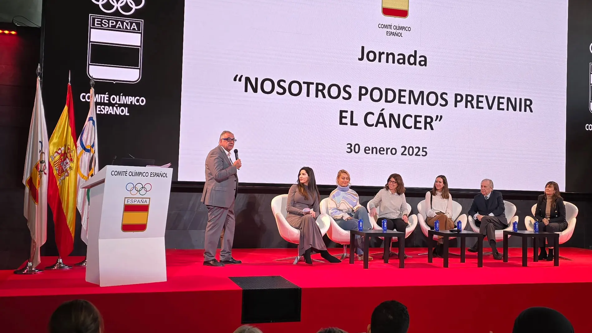 El COE acoge con éxito la jornada "Nosotros podemos prevenir el cáncer"