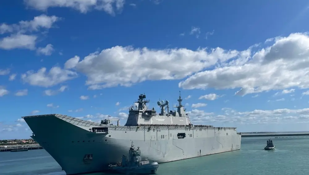El LHD Juan Carlos I parte con el Grupo de Combate Expedicionario