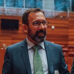 Javier Teira, procurador de Vox, expulsado del Grupo de las Cortes