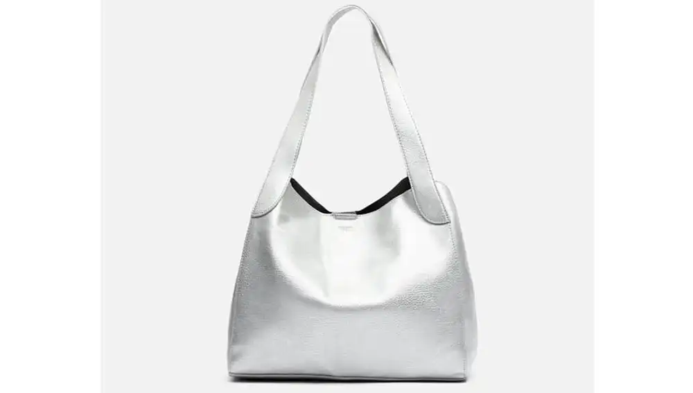Bolso metalizado.