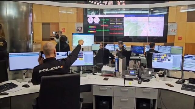 "Policía, dígame": el 091 que salva vidas de la Policía recibió 4,5 llamadas en 2024