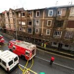 Declaran el riesgo de colapso de los cuatro inmuebles afectados por el incendio de Basauri (Bizkaia)