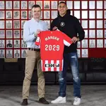 Fútbol.- El delantero Maroan Sannadi, nuevo jugador del Athletic Club hasta junio de 2029
