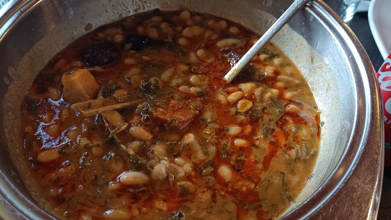 El mejor cocido montañés se come en este restaurante de Bárcena Mayor