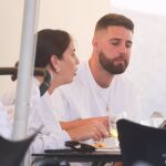 Anabel Pantoja y David Rodríguez disfrutan de una comida familiar