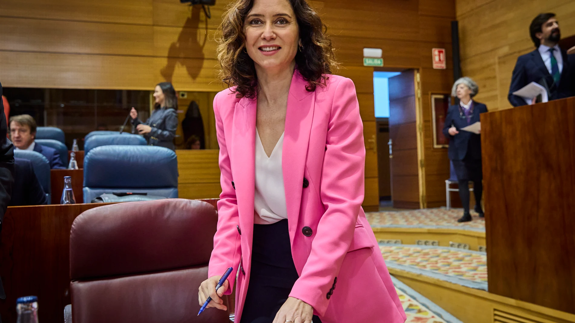Primero pleno del año 2025 en la Asamblea de Madrid. La Presidenta de la Comunidad, Isabel Díaz Ayuso. © Alberto R. Roldán / Diario La Razón 06 02 2025