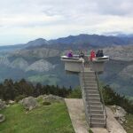 El mirador asturiano que te eleva al cielo y te permite ver toda la costa cantábrica 