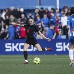 Mapi León, durante el partido entre el Barcelona y el Espanyol