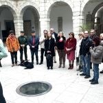 ¿Sabes cuántas personas visitan al año el parlamento de Cantabria?