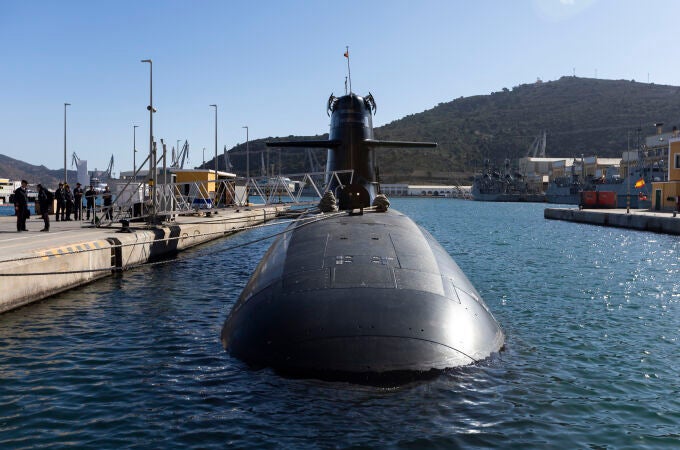 Visita al submarino Isaac Peral S-81 y a la escuela de submarinistas, en su sede de Cartagena. © Jesús G. Fer