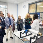 Visita a ITE de la directora general del Ministerio de Ciencia, junto al presidente de Redit, Fernando Saludes 