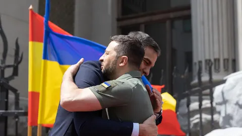 Sánchez viaja a Kiev junto con otros líderes europeos para arropar a Zelenski en plena arremetida de Trump