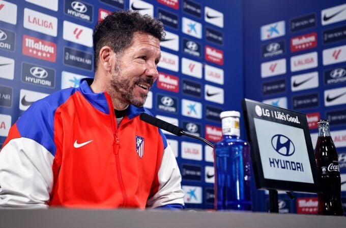 VÍDEO: Simeone: "La fortaleza del FC Barcelona es el entrenador"