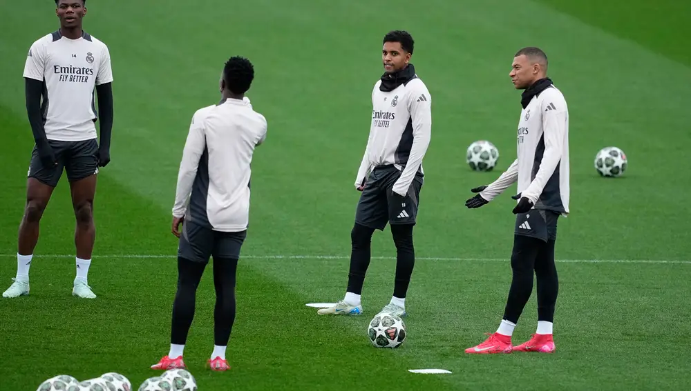 Real Madrid training day - UEFA Champions League