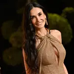 El look de Demi Moore en la fiesta post Oscar.
